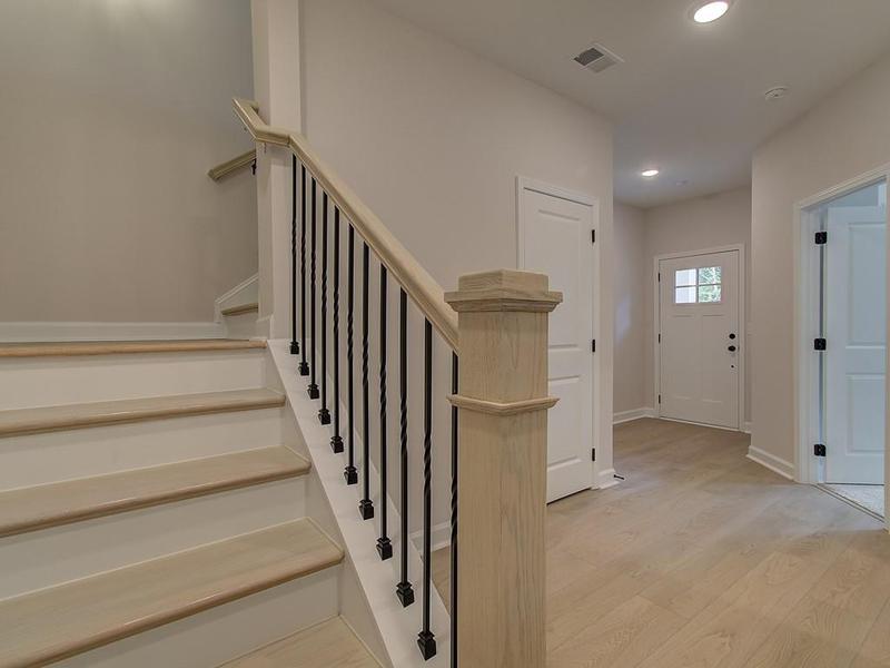 Image for property 1980 Deco Drive, Kennesaw, GA 30144
