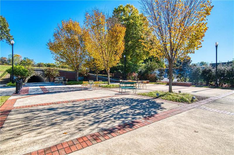Image for property 1980 Deco Drive, Kennesaw, GA 30144