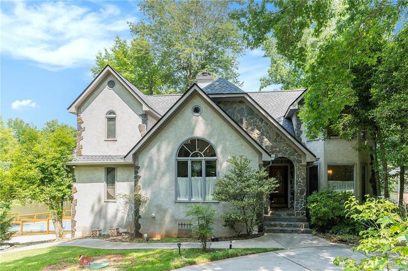 Image for property 86 Sunset Court, Senoia, GA 30276