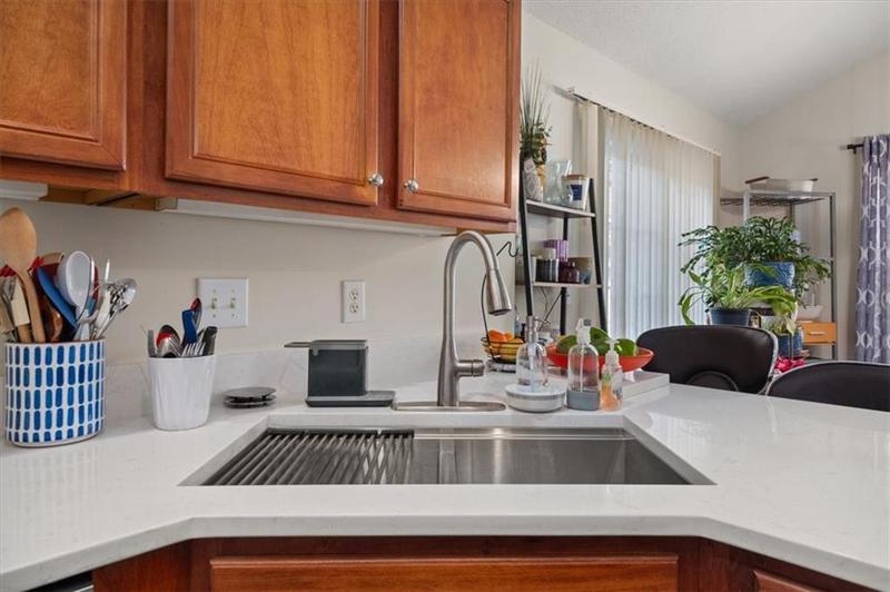 Image for property 204 Somerton Place, Cumming, GA 30040