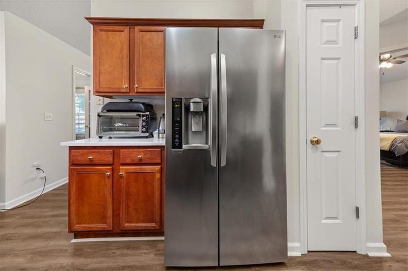 Image for property 204 Somerton Place, Cumming, GA 30040