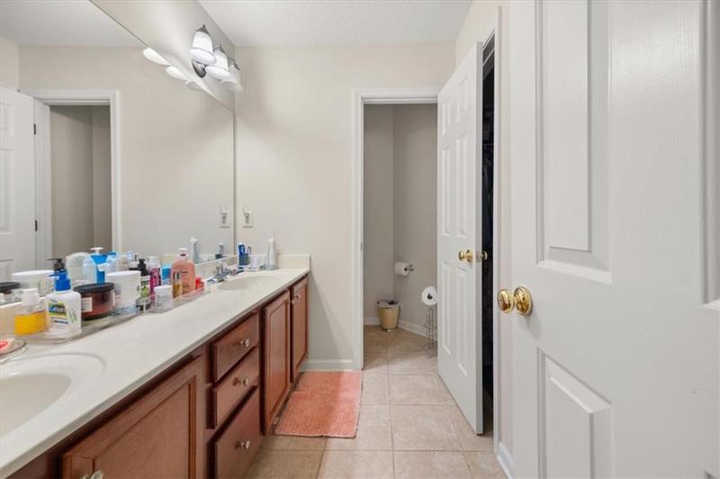 Image for property 204 Somerton Place, Cumming, GA 30040