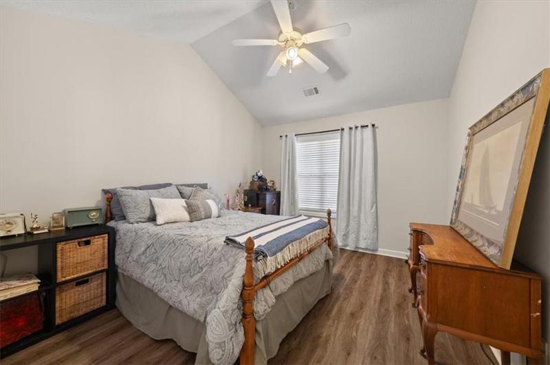 Image for property 204 Somerton Place, Cumming, GA 30040
