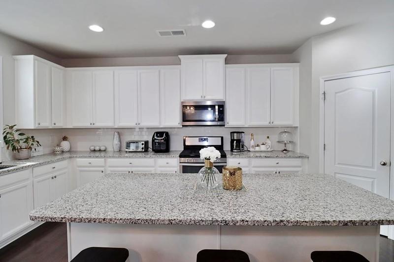 Image for property 2532 Ozella Place, Atlanta, GA 30331