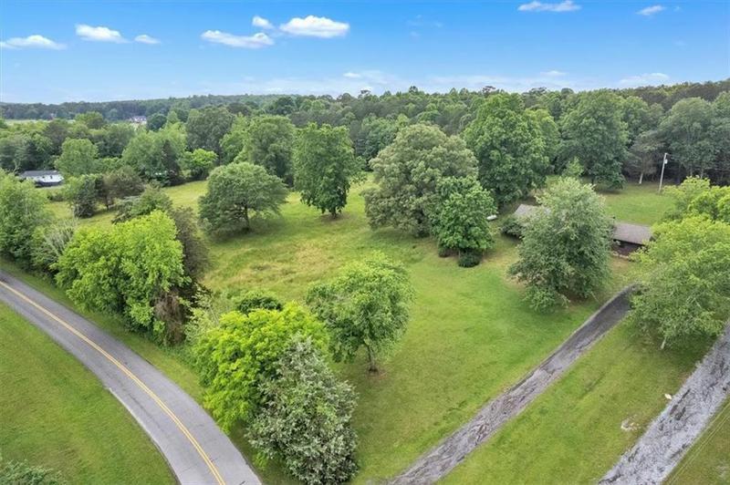 Image for property 813 Nelson Kile Road, Dalton, GA 30721