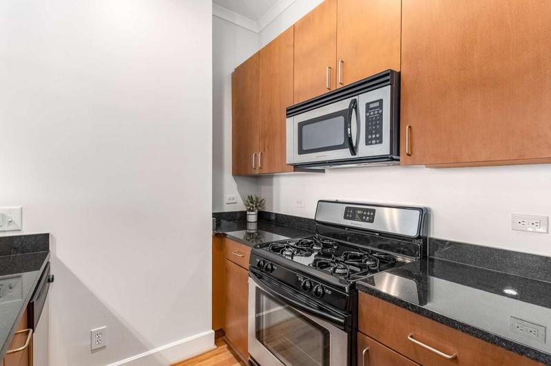 Image for property 384 Ralph McGill Boulevard 313, Atlanta, GA 30312