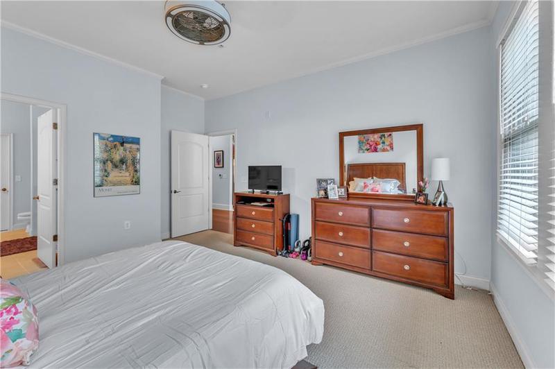 Image for property 3621 Vinings Slope 3202, Atlanta, GA 30339