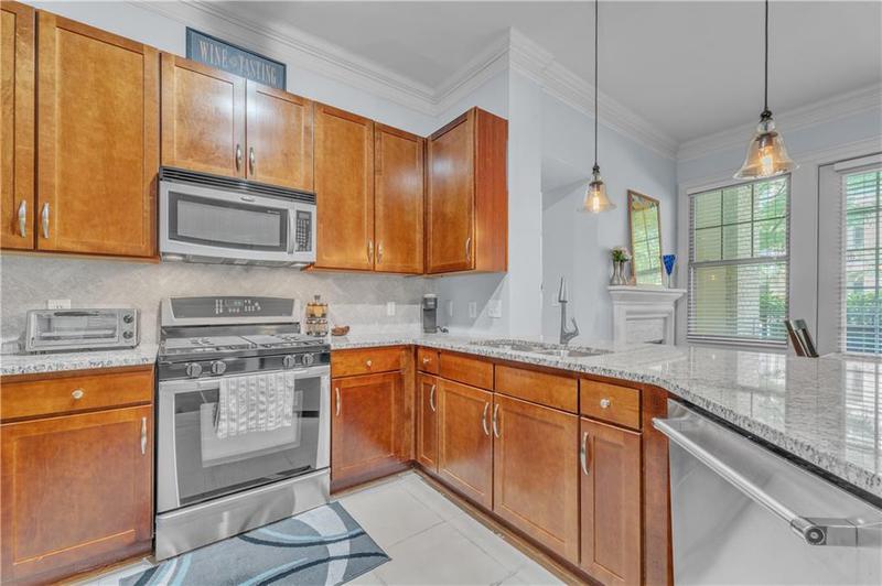Image for property 3621 Vinings Slope 3202, Atlanta, GA 30339