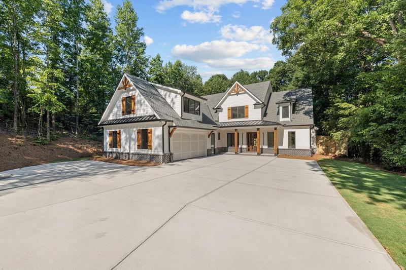 Image for property 535 Shamrock Drive, Cumming, GA 30040