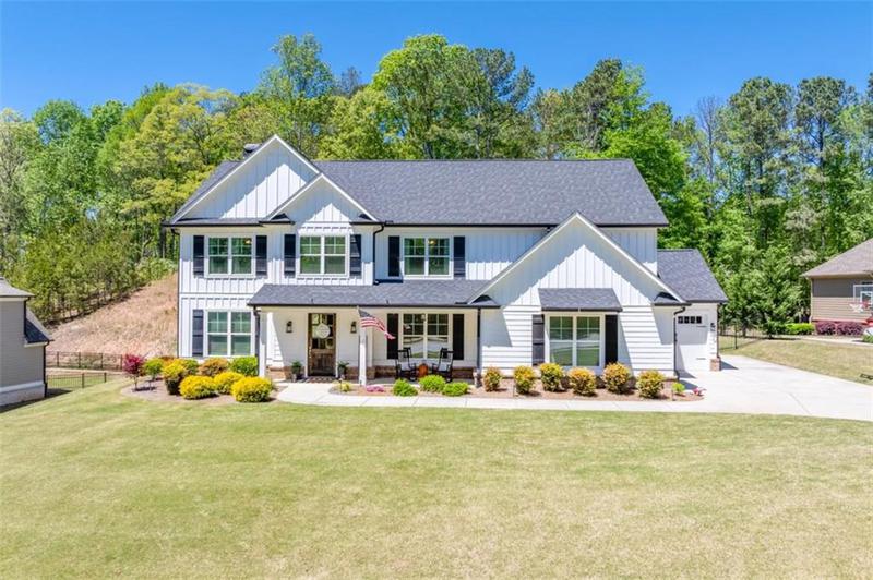 Image for property 78 Scenic Falls Boulevard, Hoschton, GA 30548