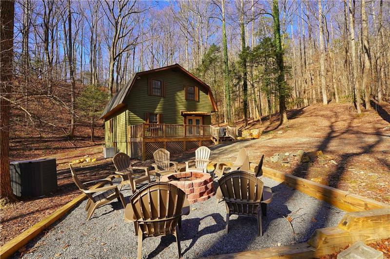 Image for property 172 Sweetwater Road, Blue Ridge, GA 30513