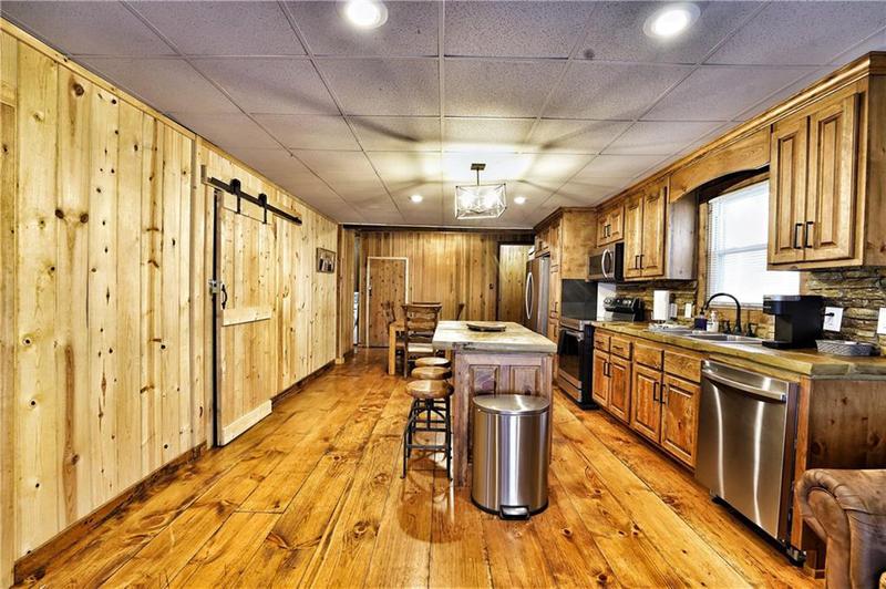 Image for property 172 Sweetwater Road, Blue Ridge, GA 30513