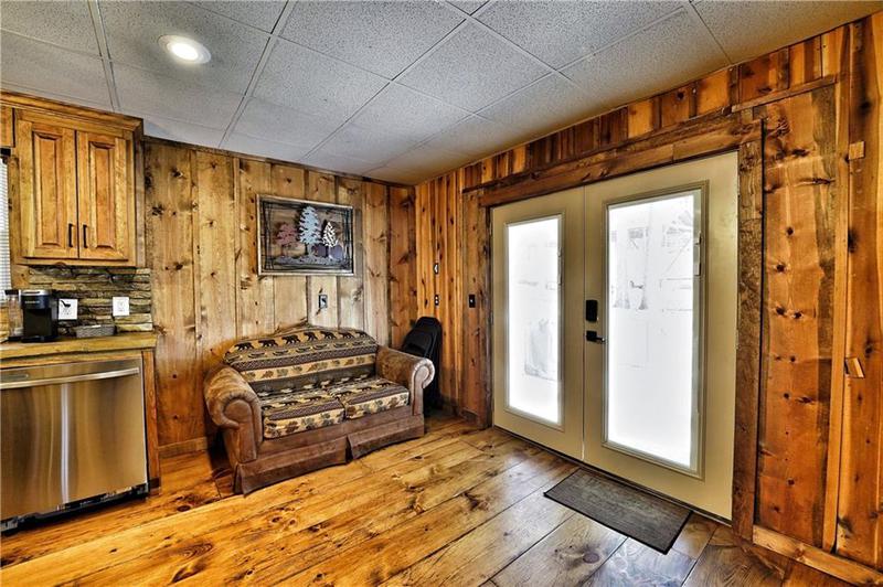 Image for property 172 Sweetwater Road, Blue Ridge, GA 30513