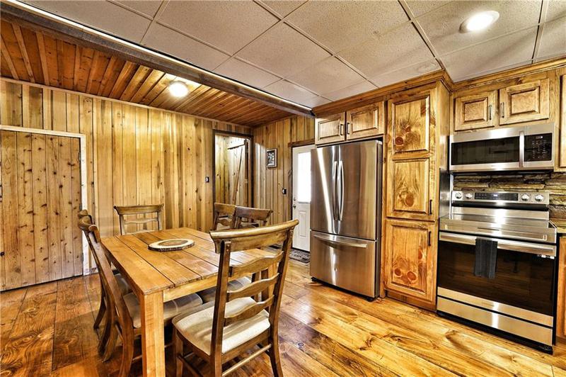 Image for property 172 Sweetwater Road, Blue Ridge, GA 30513