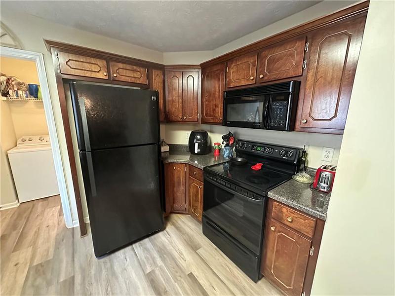 Image for property 350 Chestnut Drive, Covington, GA 30016