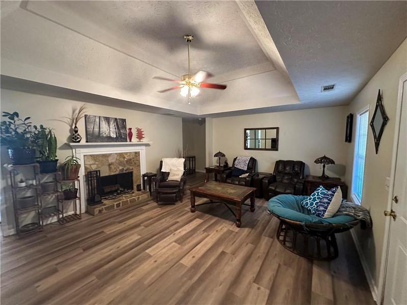 Image for property 350 Chestnut Drive, Covington, GA 30016