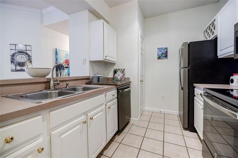 Image for property 955 JUNIPER Street 4027, Atlanta, GA 30309