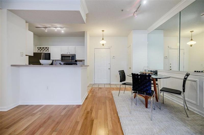 Image for property 955 JUNIPER Street 4027, Atlanta, GA 30309