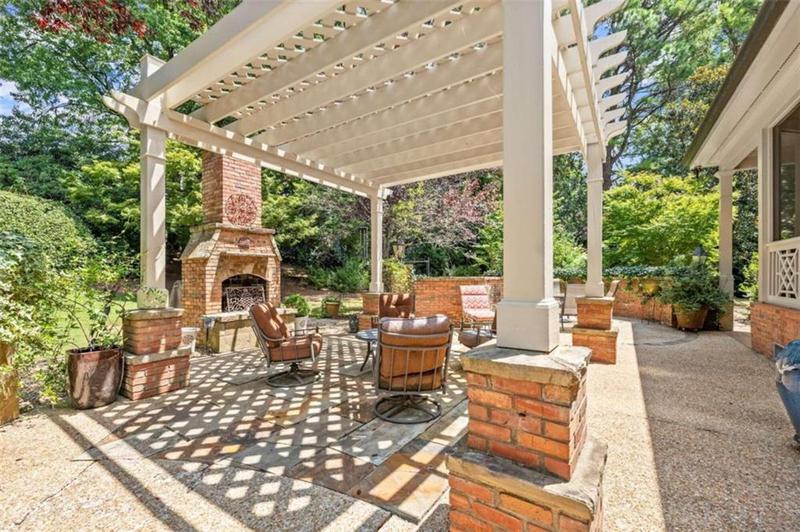 Image for property 596 Lake Drive, Gainesville, GA 30506