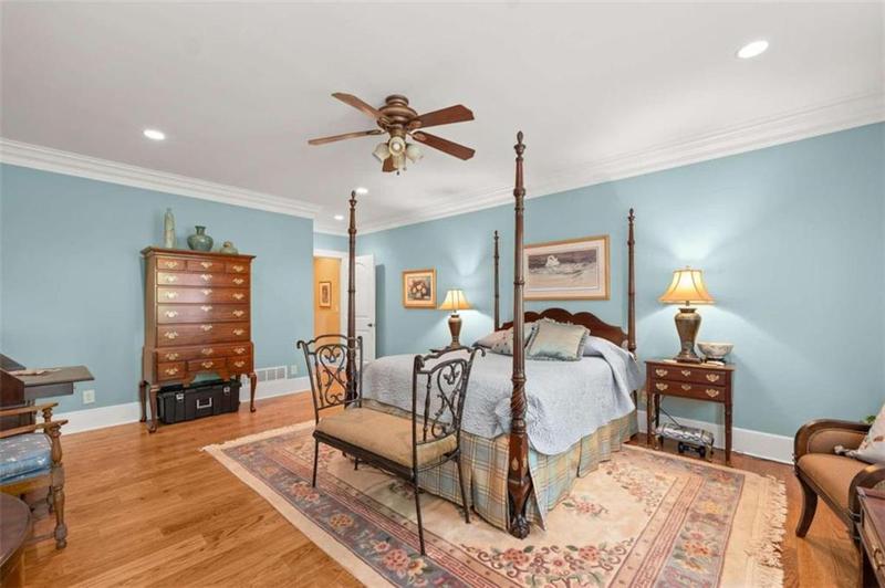 Image for property 596 Lake Drive, Gainesville, GA 30506