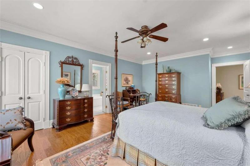 Image for property 596 Lake Drive, Gainesville, GA 30506