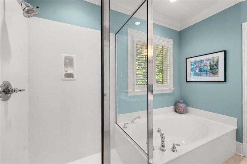 Image for property 596 Lake Drive, Gainesville, GA 30506