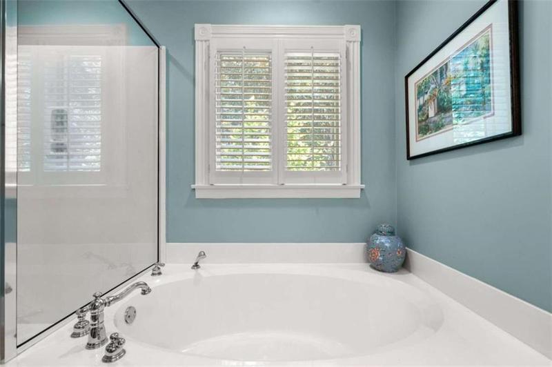 Image for property 596 Lake Drive, Gainesville, GA 30506