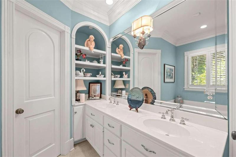 Image for property 596 Lake Drive, Gainesville, GA 30506