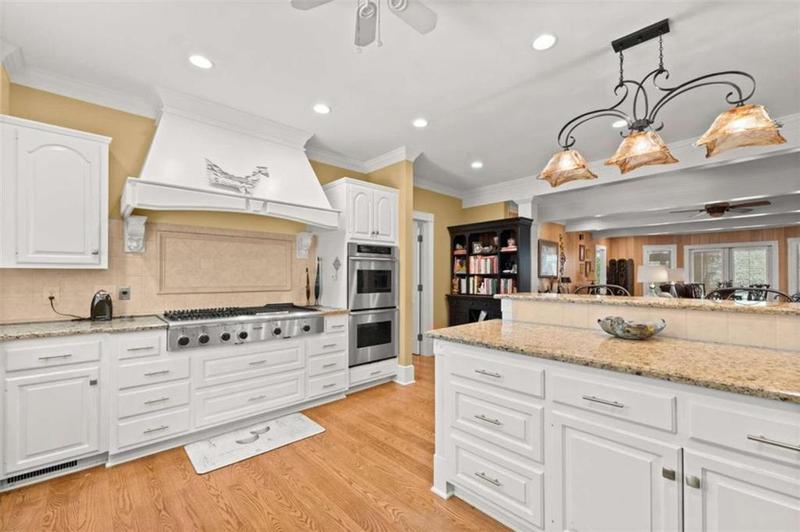 Image for property 596 Lake Drive, Gainesville, GA 30506