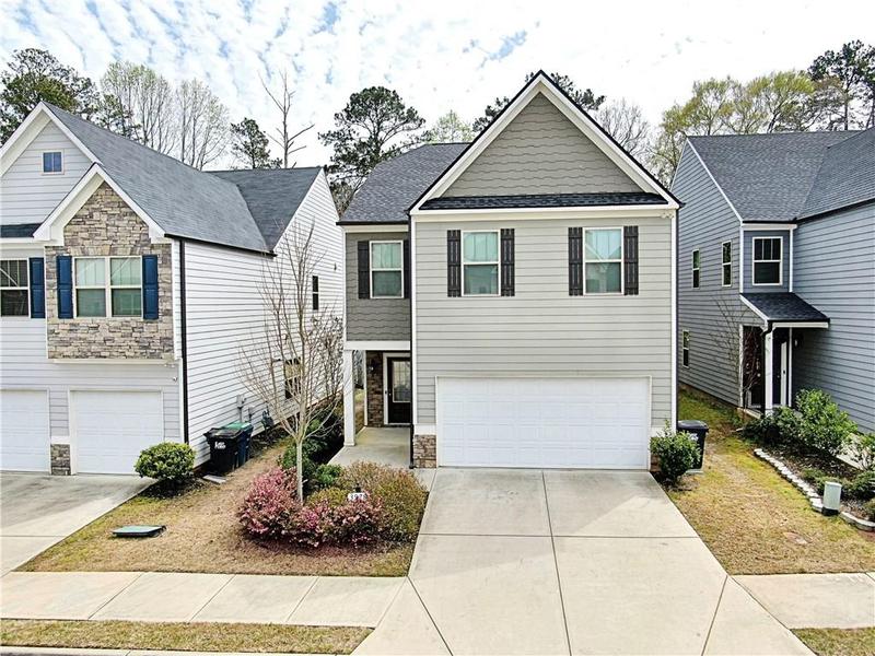 Image for property 3978 Lake Manor Way, Atlanta, GA 30349