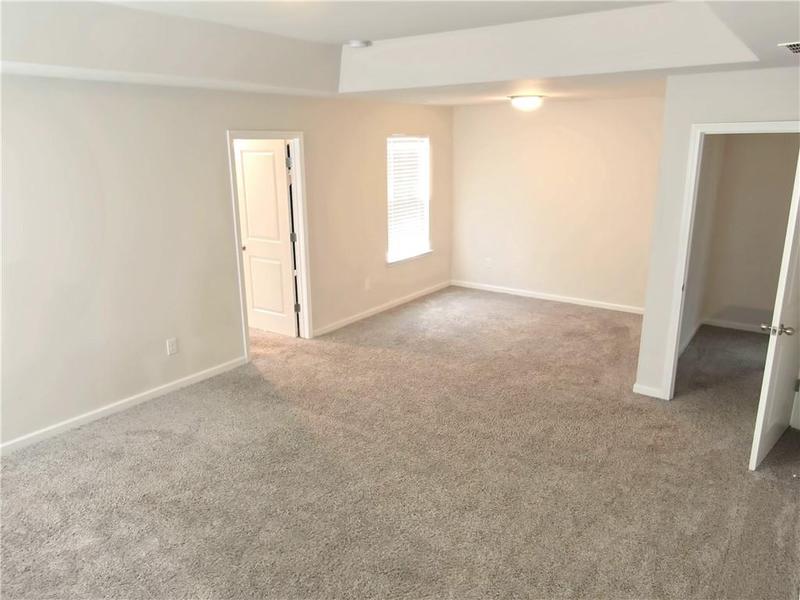 Image for property 3978 Lake Manor Way, Atlanta, GA 30349