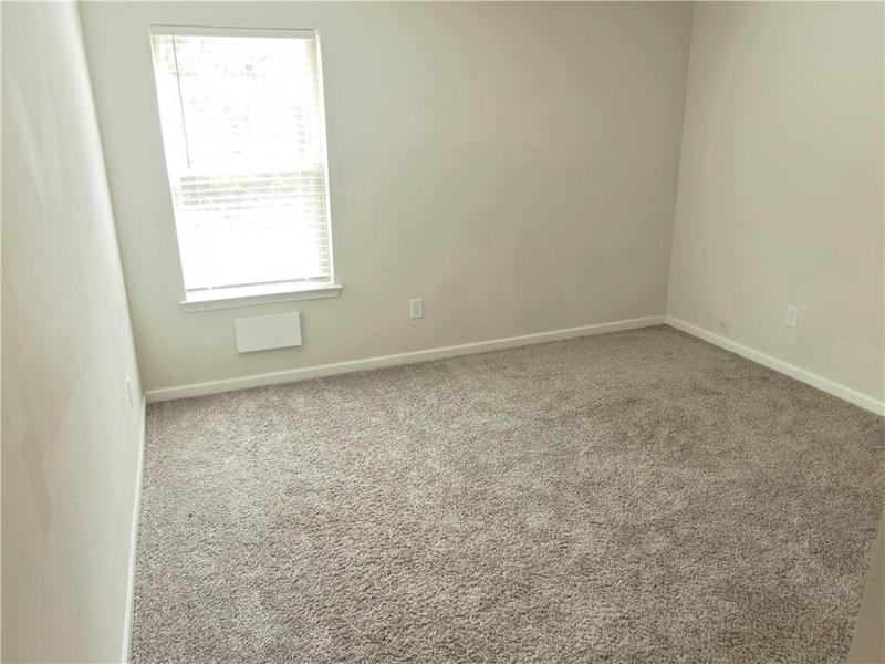 Image for property 3978 Lake Manor Way, Atlanta, GA 30349