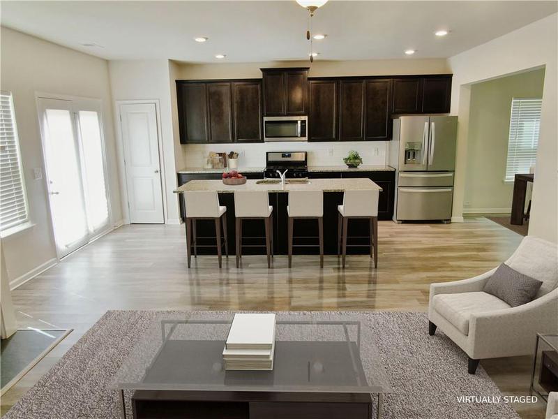 Image for property 3978 Lake Manor Way, Atlanta, GA 30349