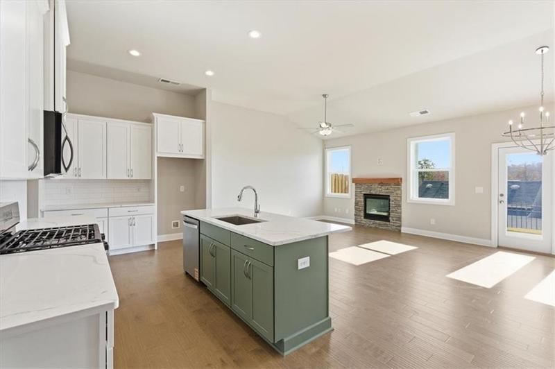 Image for property 270 Lakeside Place, Canton, GA 30114