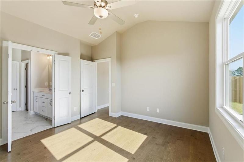 Image for property 270 Lakeside Place, Canton, GA 30114