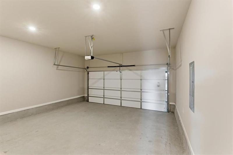 Image for property 270 Lakeside Place, Canton, GA 30114