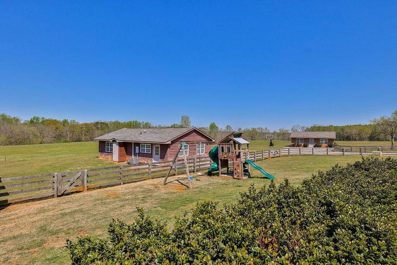 Image for property 3073 Highway 100, Greenville, GA 30222