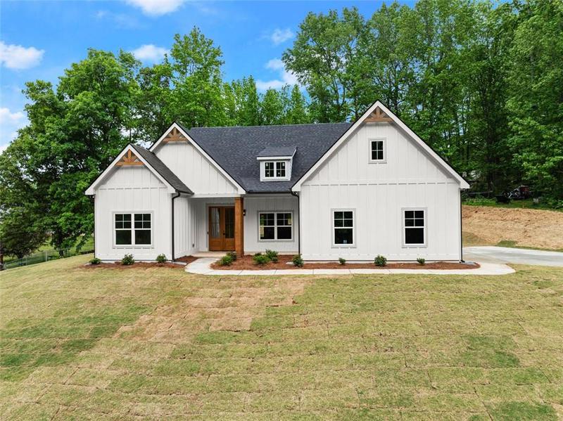 Image for property 346 Chandler Ct, Alto, GA 30510