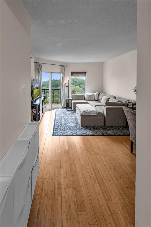 Image for property 1 Biscayne Drive 807, Atlanta, GA 30309