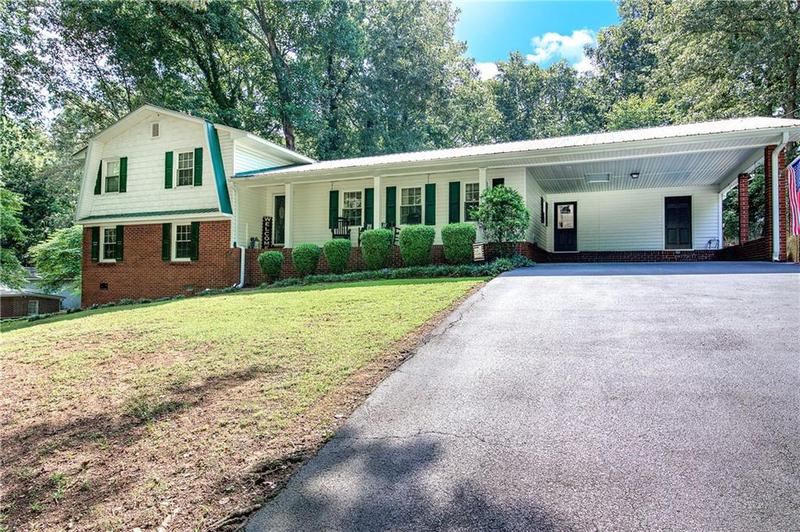 Image for property 107 Garden Hill Drive, Calhoun, GA 30701