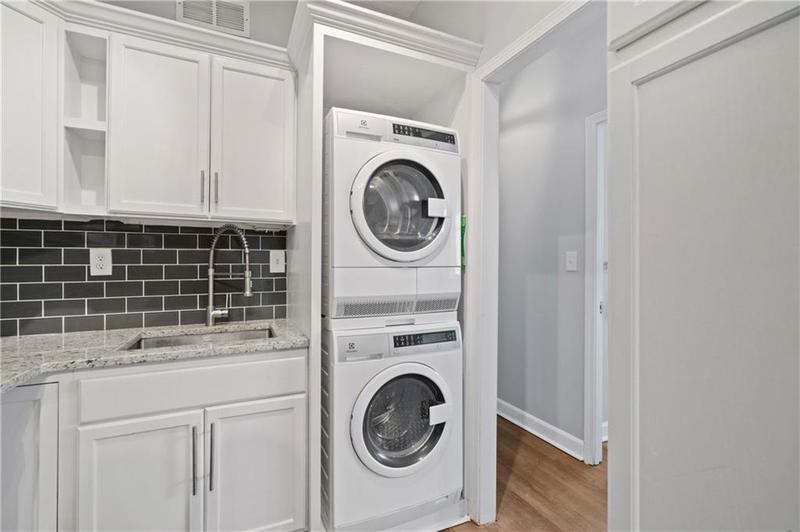 Image for property 3060 Pharr Court North 317, Atlanta, GA 30305