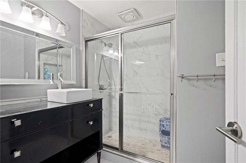 Image for property 3060 Pharr Court North 317, Atlanta, GA 30305