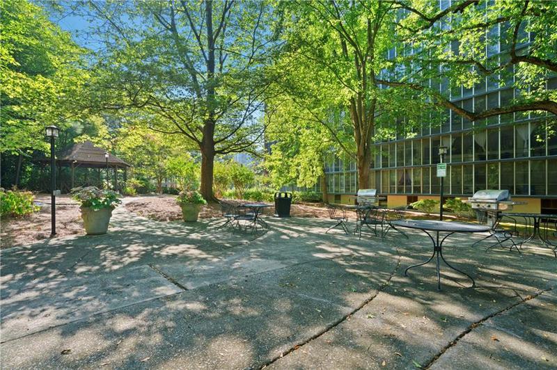 Image for property 3060 Pharr Court North 317, Atlanta, GA 30305
