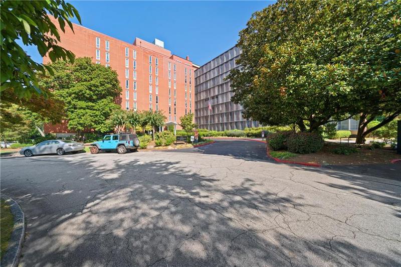 Image for property 3060 Pharr Court North 317, Atlanta, GA 30305