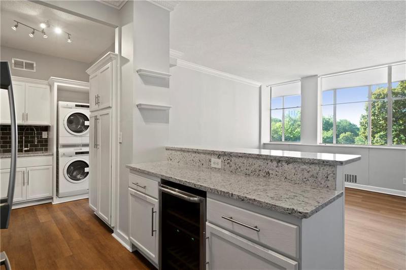 Image for property 3060 Pharr Court North 317, Atlanta, GA 30305