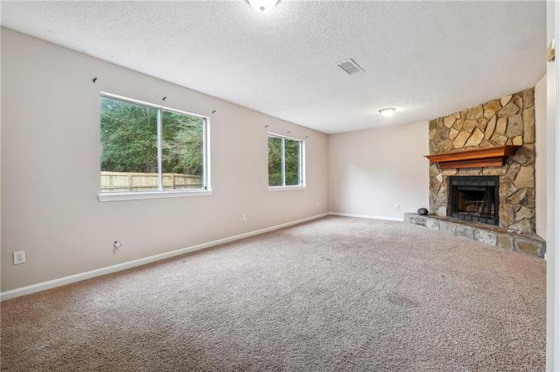 Image for property 871 Fox Valley Drive, Stone Mountain, GA 30088
