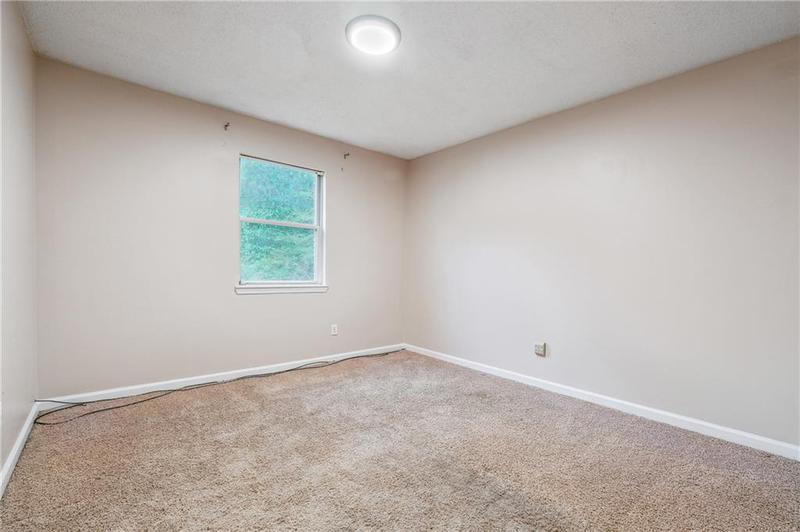 Image for property 871 Fox Valley Drive, Stone Mountain, GA 30088