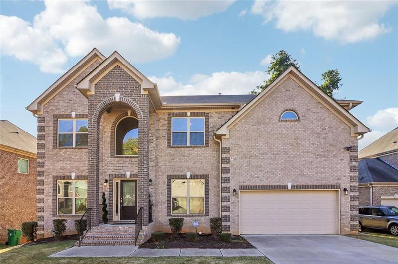 Image for property 5009 Lynnonhall Court, Lithonia, GA 30038