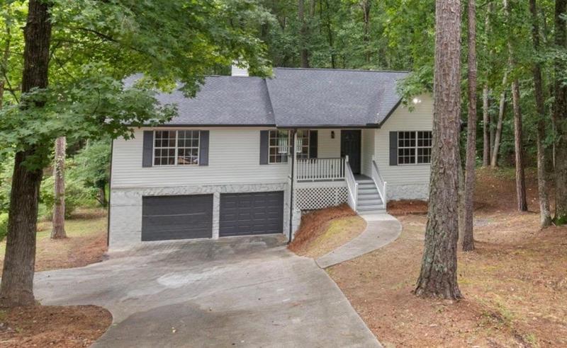 Image for property 3191 Lakeview Parkway, Villa Rica, GA 30180
