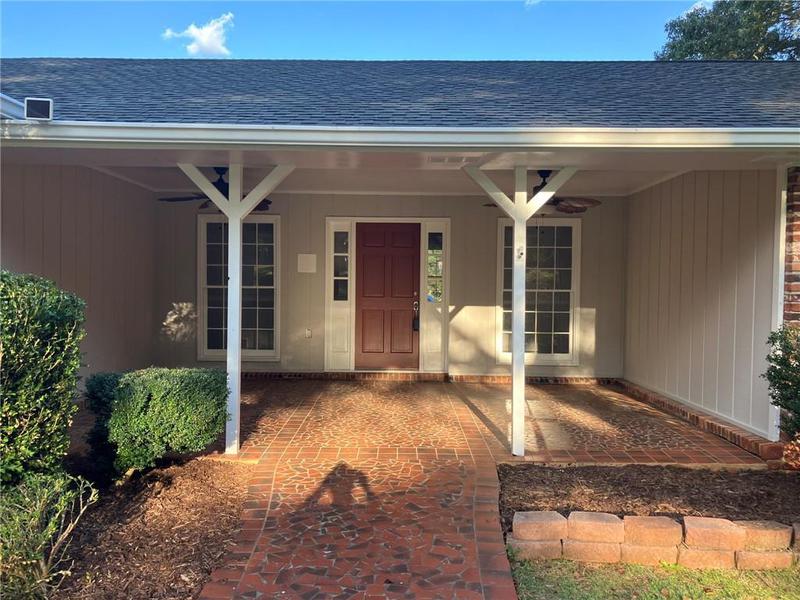Image for property 1078 Highway 92, Fayetteville, GA 30215